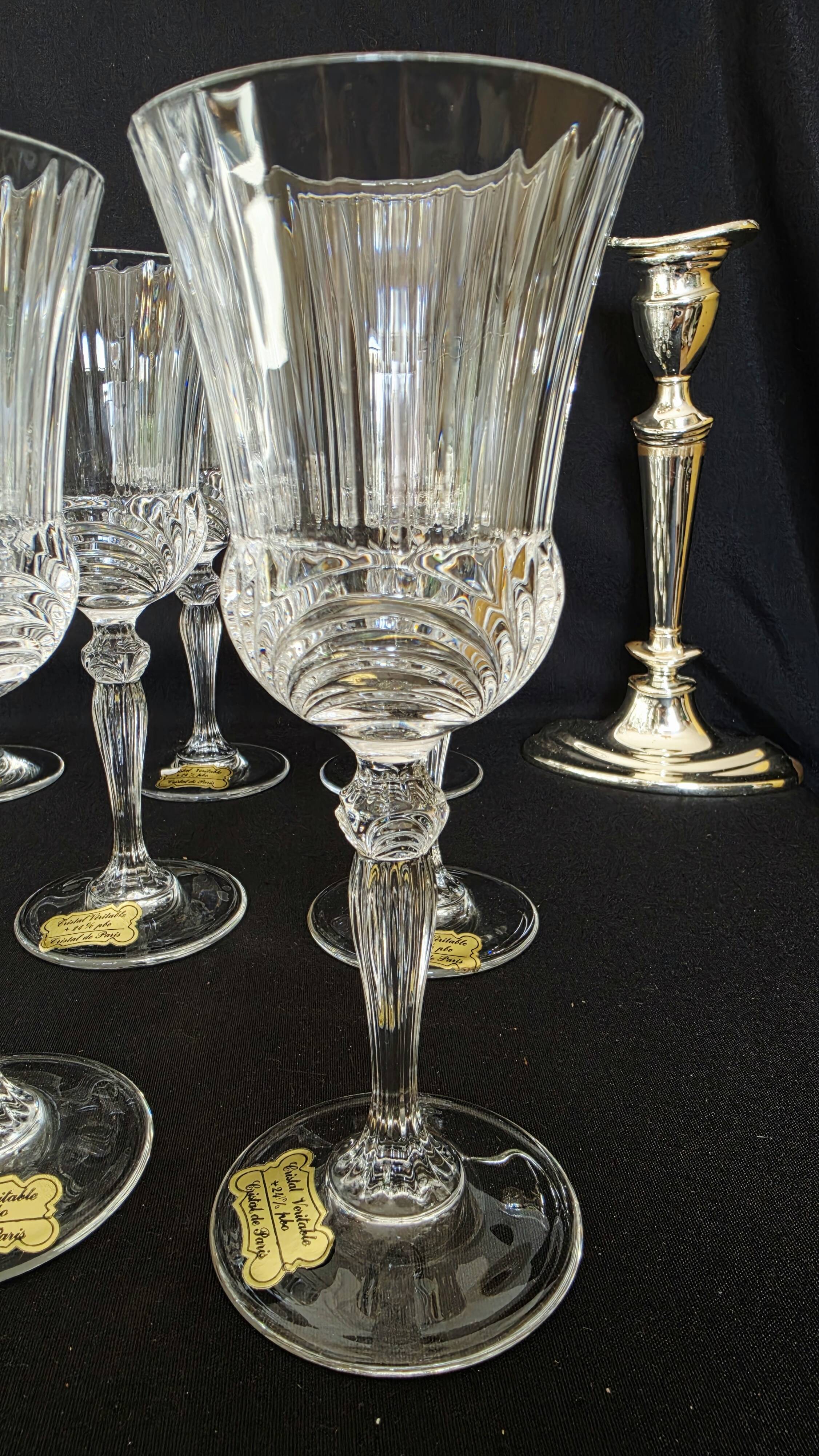 Lot exclusif de 18 verres authentiques en cristal de Lorraine Paris (+24 %