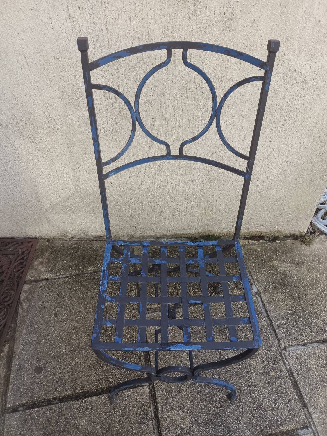 Set of 4 solid wrought iron chairs