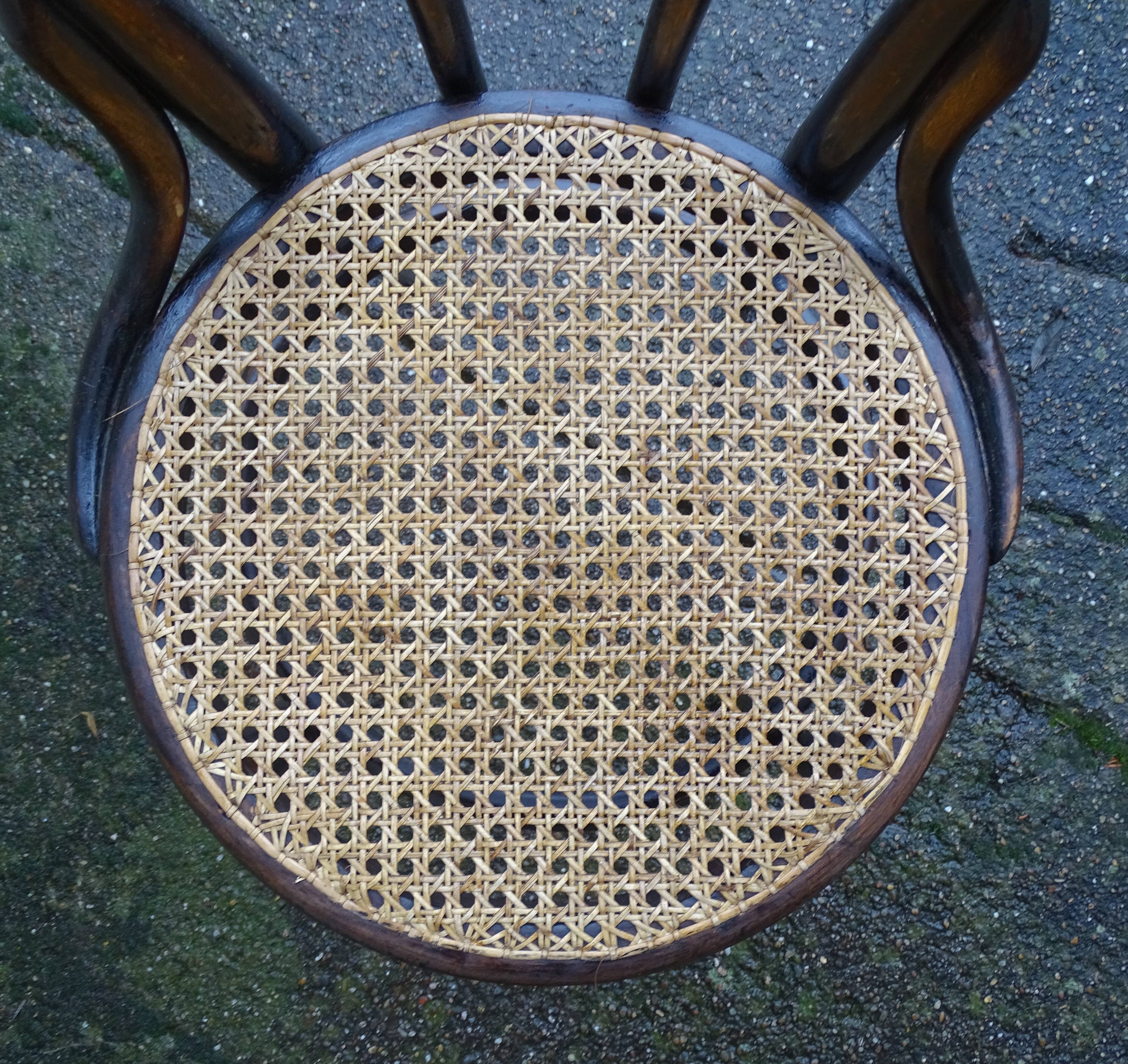 2 Kohn chairs no. 48 by Kohn 1890, not Thonet bistro - caned -