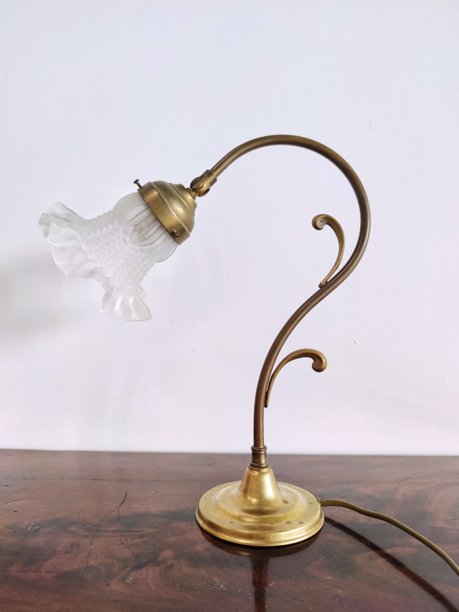 Table lamp in brass art deco tulip 1930