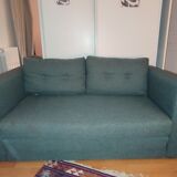 Green sofa the redoubt
