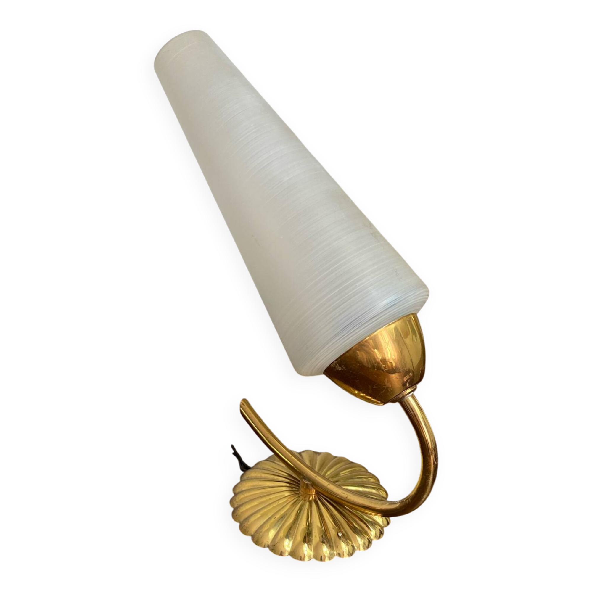 Gold metal wall light with ribbed glass.