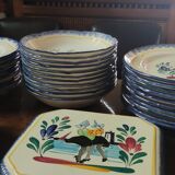 Old crockery service Les Sables d Olonne