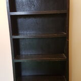 Blackened oak bibus