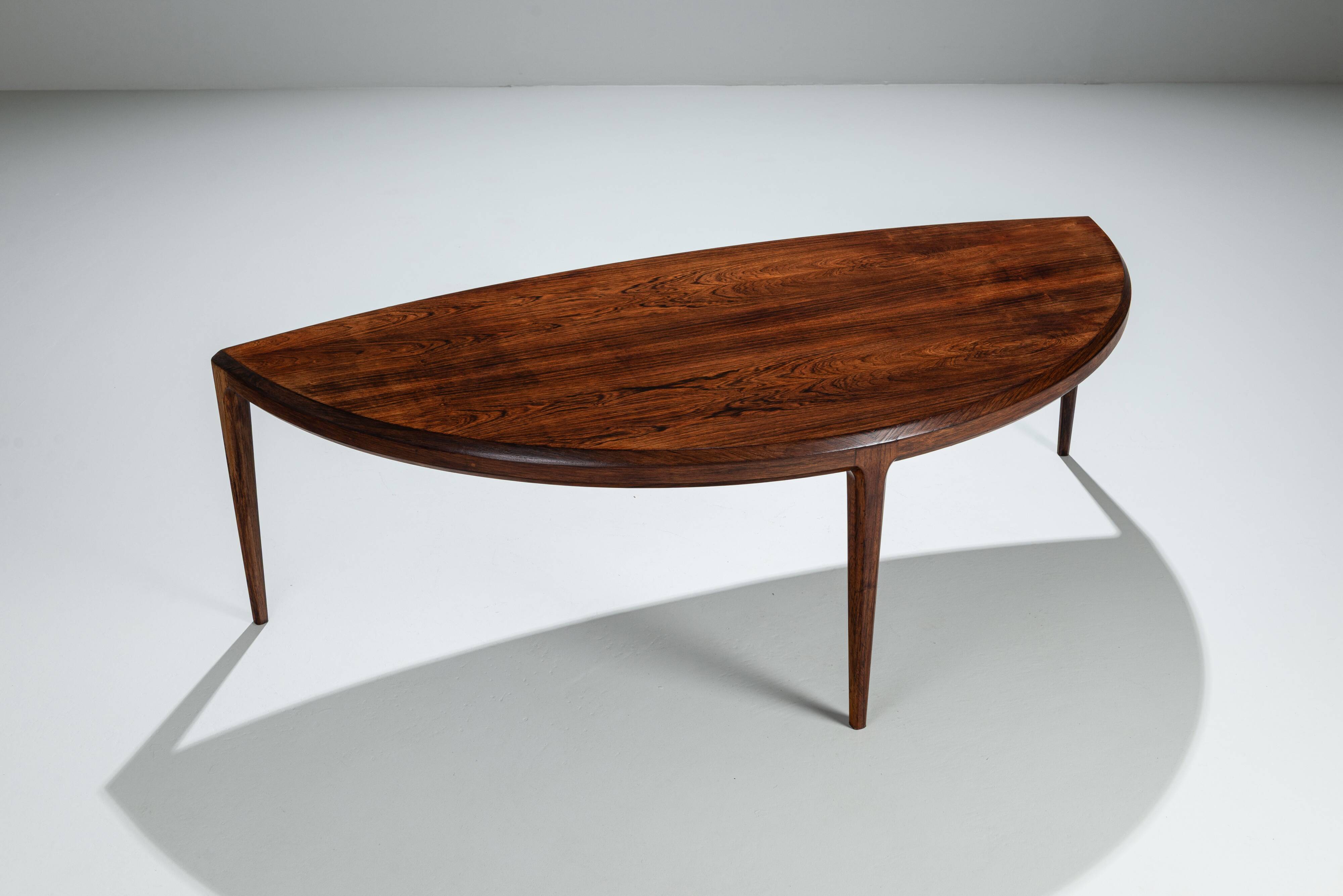 Johannes Andersen rosewood coffeetable for Silkeborg