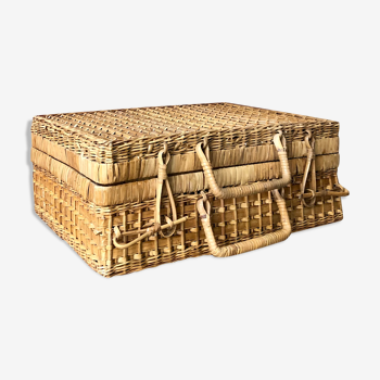 Wicker suitcase