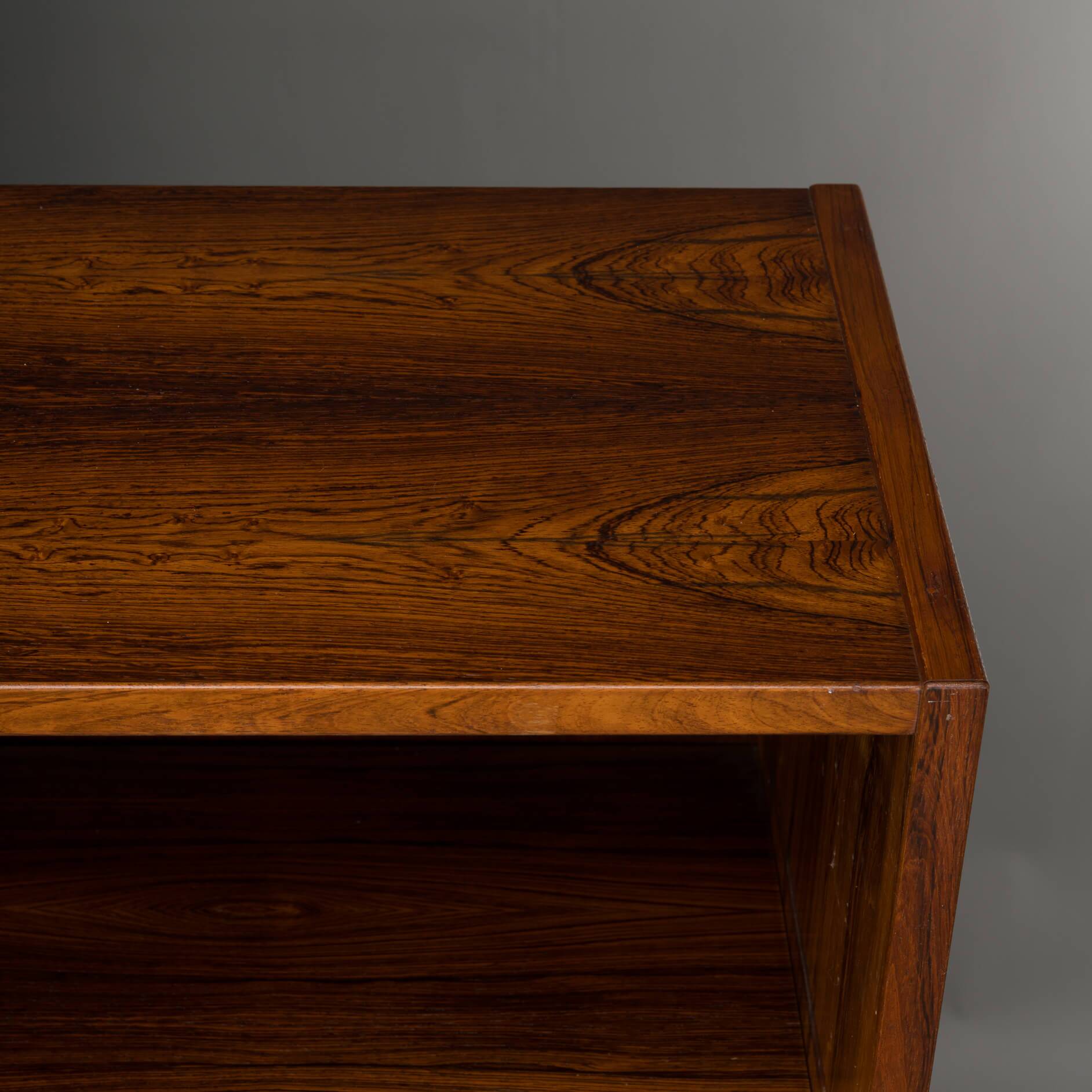 Danish midcentury modern  Rosewood Bookcase by Hundevad & Co, 1960s