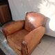 Fauteuil club moustache