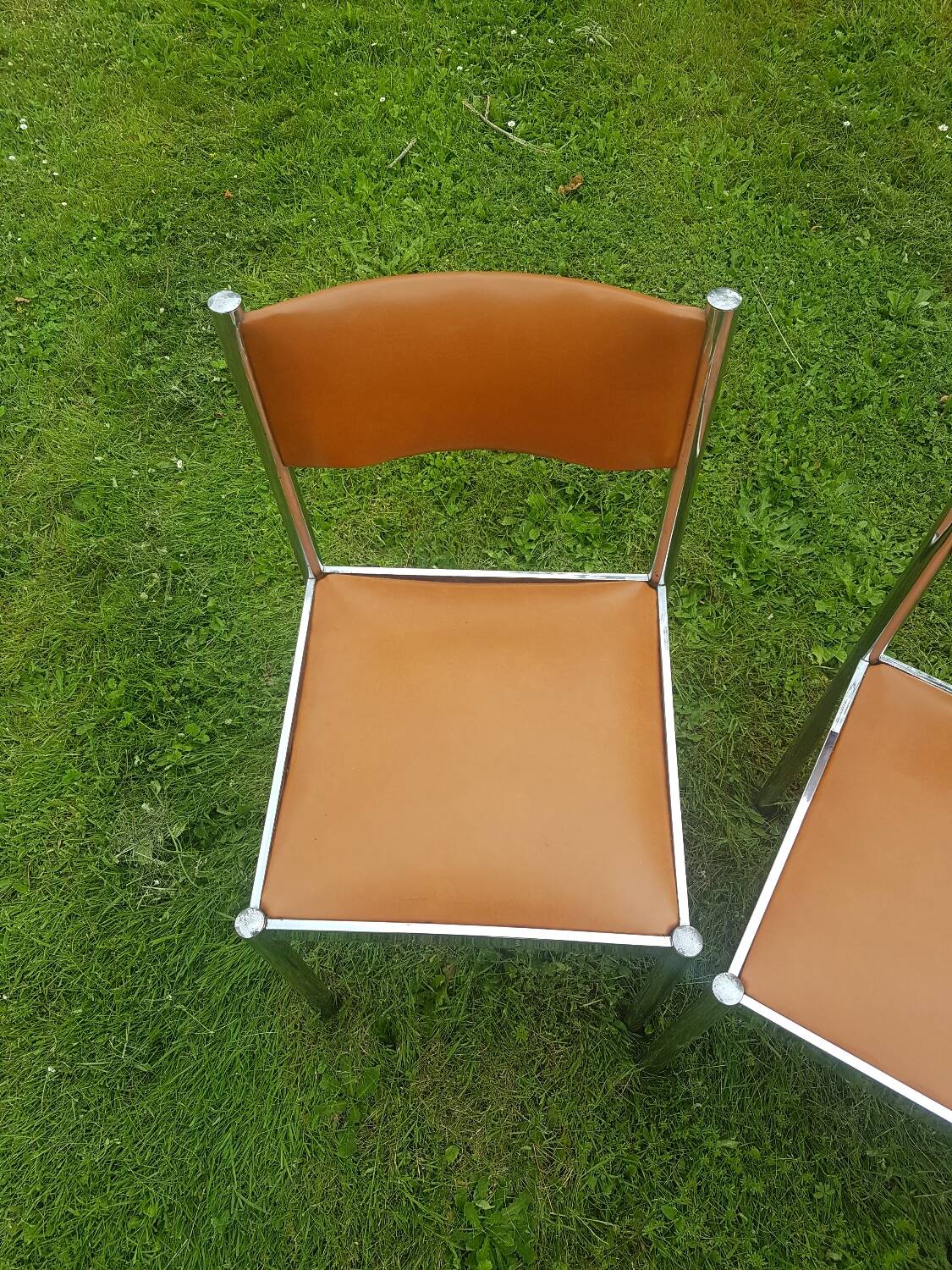 Collomb 70 chrome and skai chairs