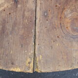 Round pine table spindle legs