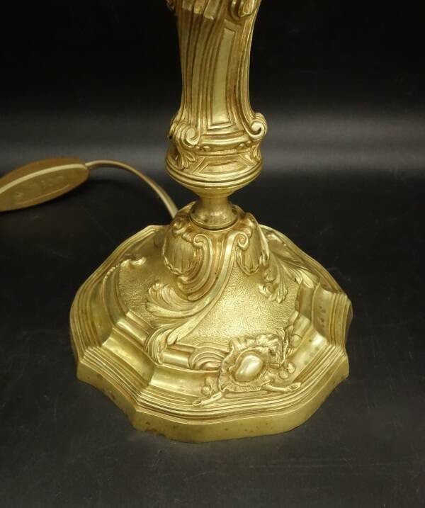 Paire de pieds de lampe style Louis XV - bronze doré