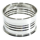 Rond De Serviette En Argent Massif À Décors De Stries