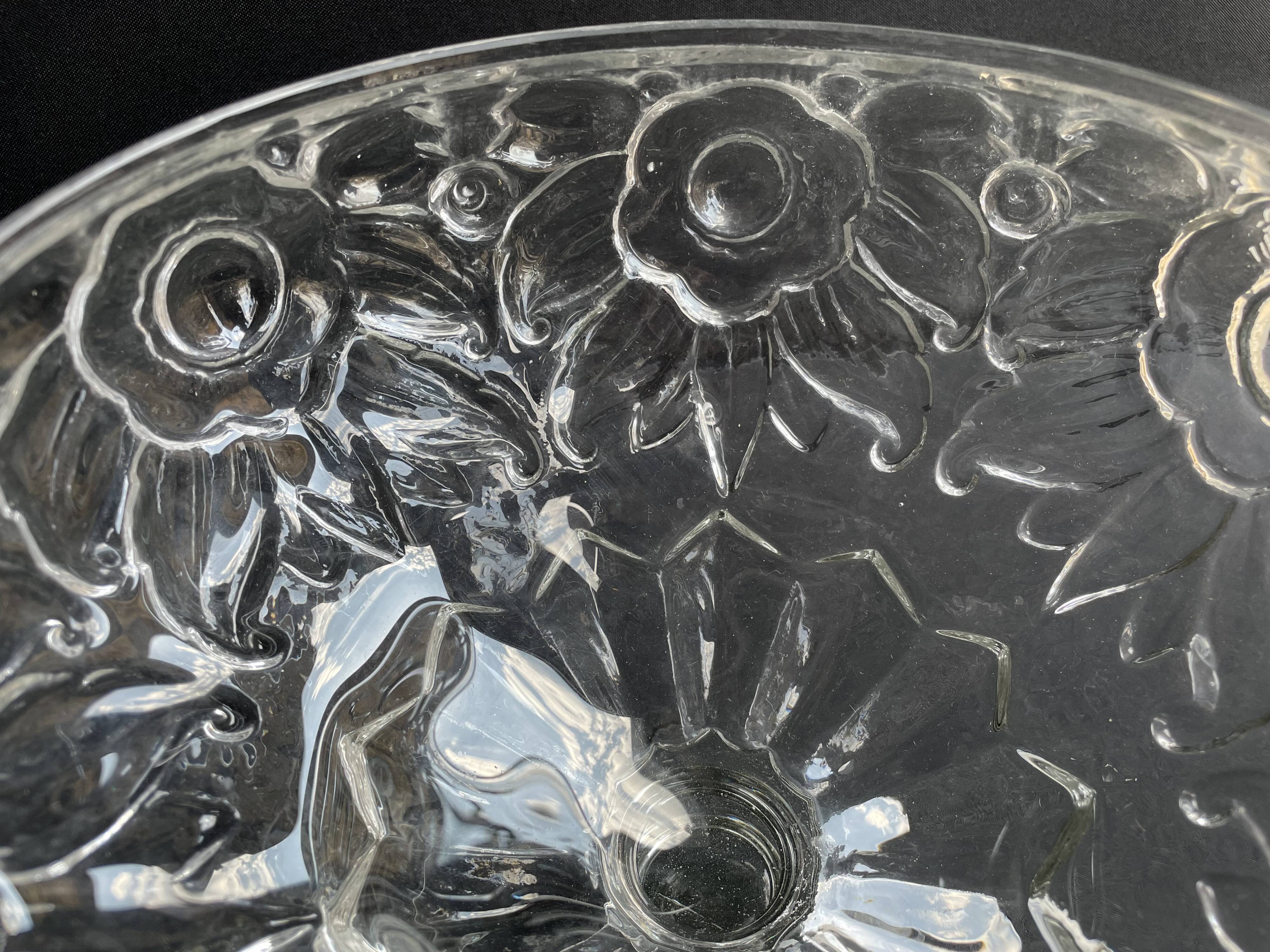 Fruit cup in molded crystal