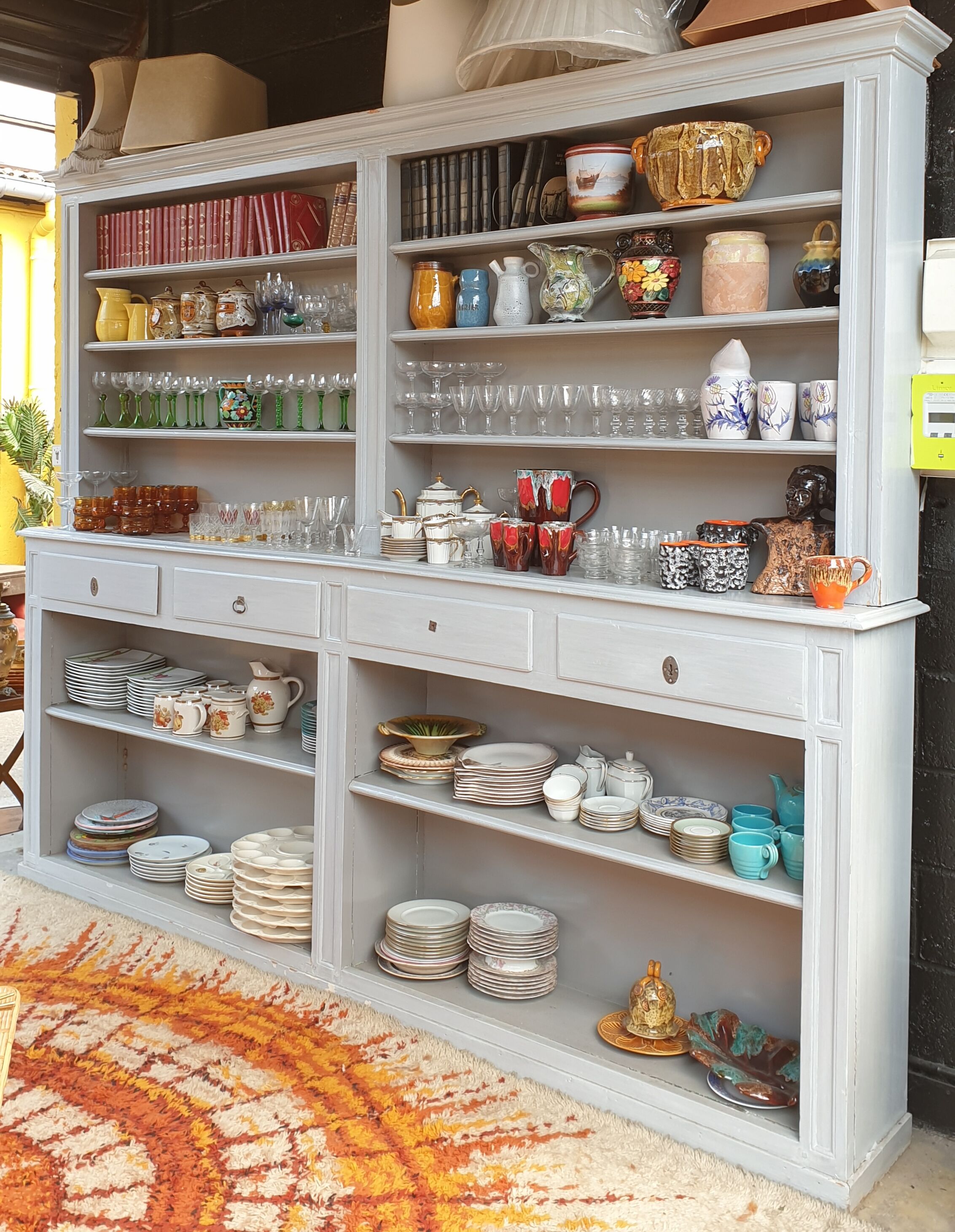 Great bibliotheque old grey patina