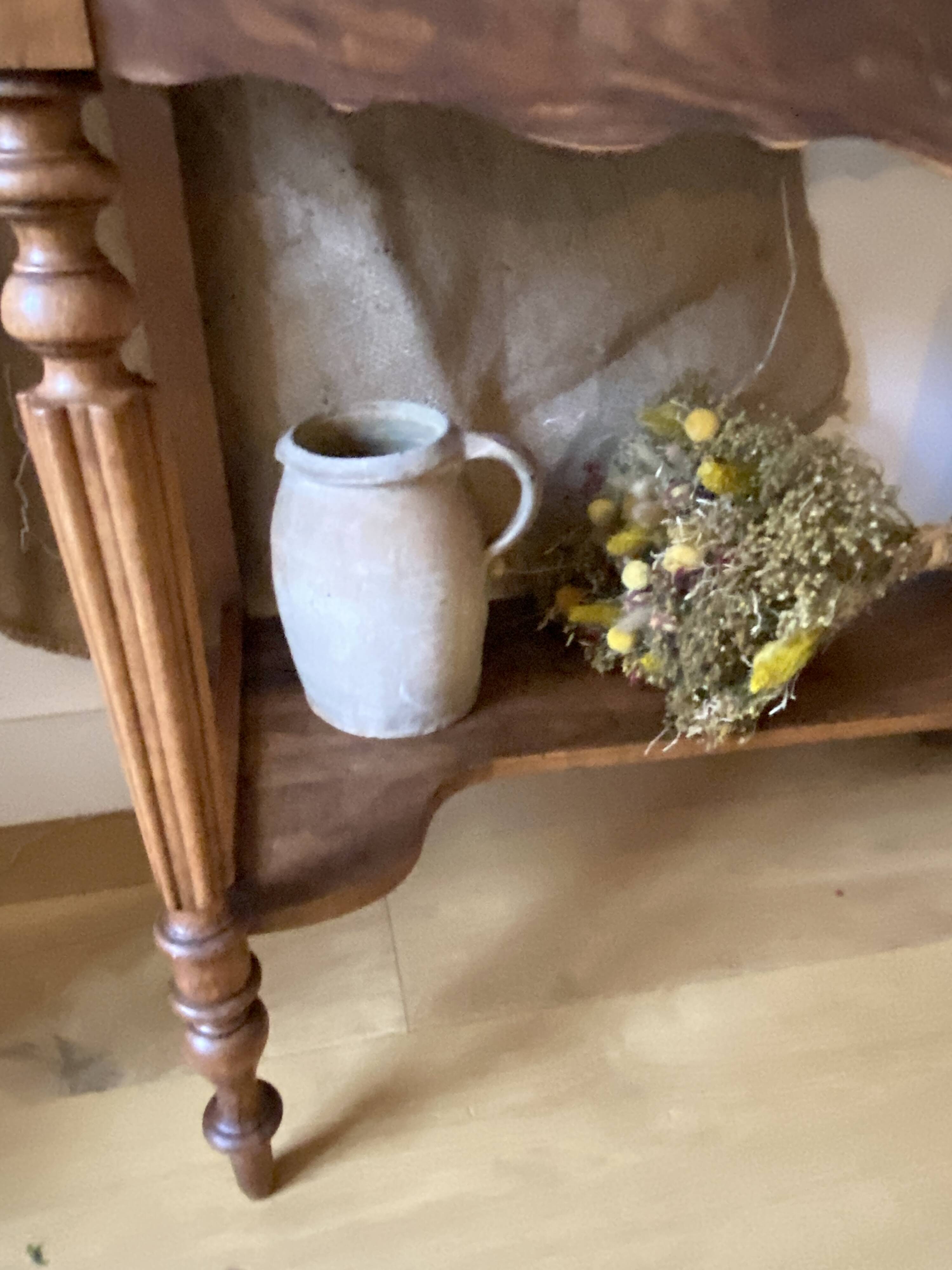 table de toilette / coiffeuse