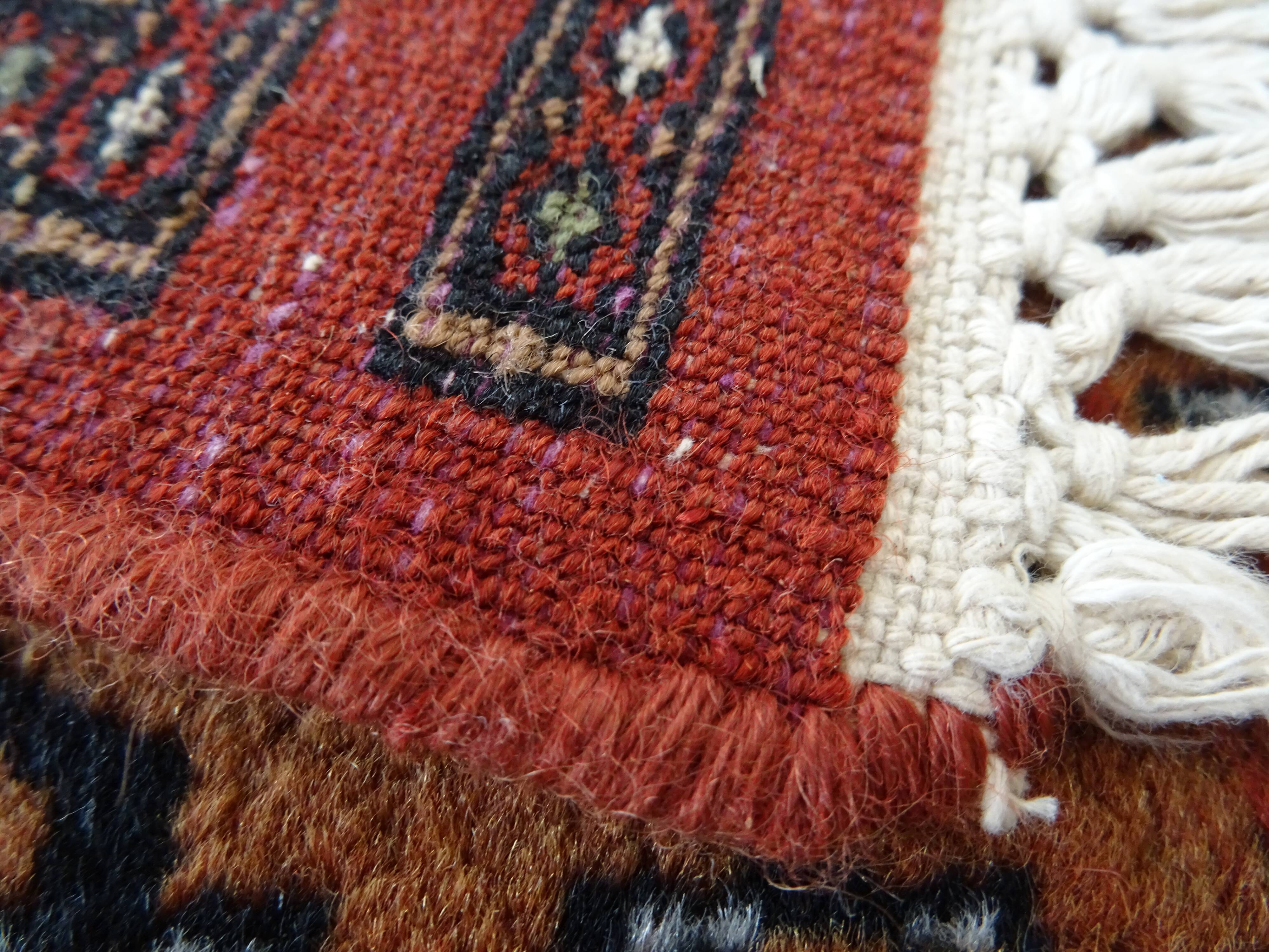Handcrafted Oriental Bukhara rug 160 x 93 cm