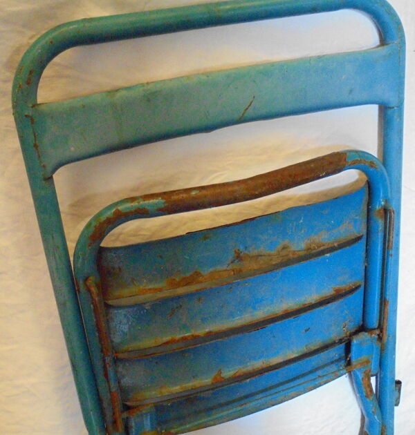 Chaise pliante en metal peint Tolix ,années 50