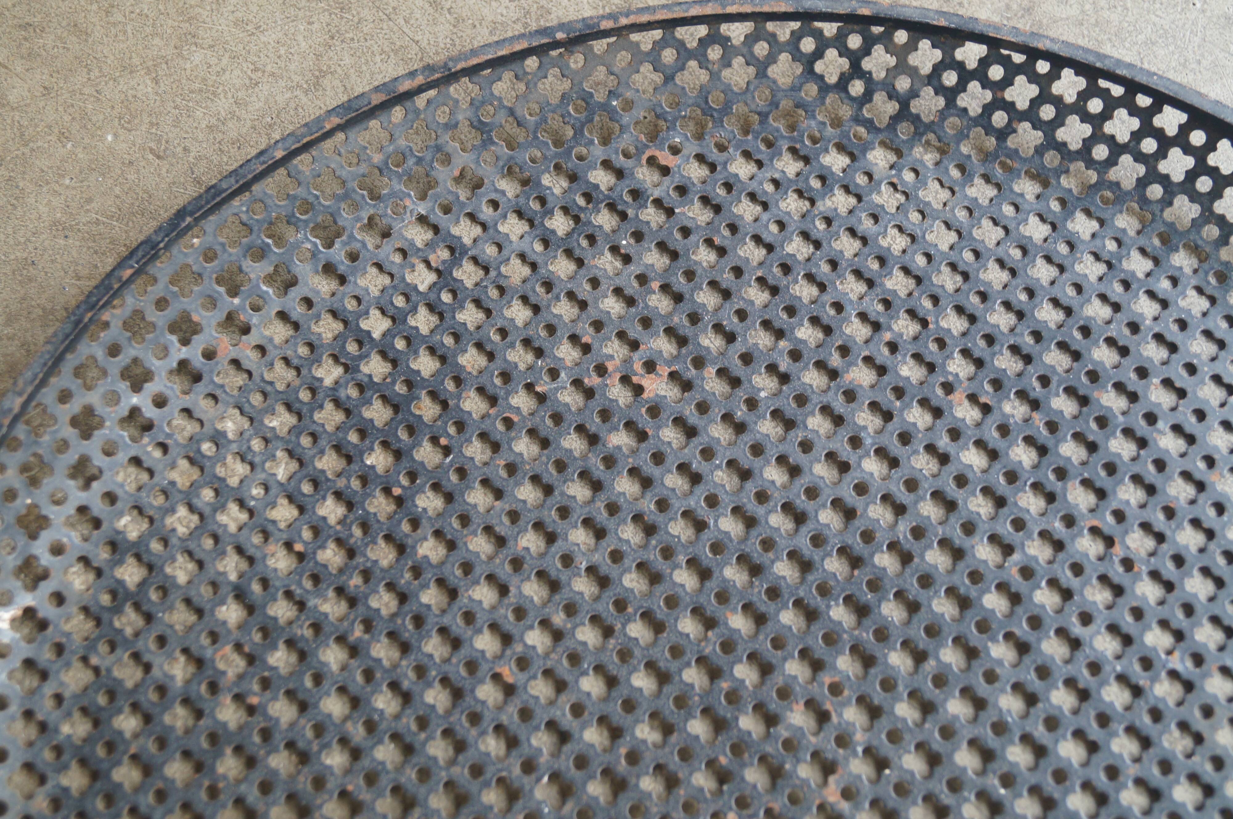 Perforated sheet metal top 1950