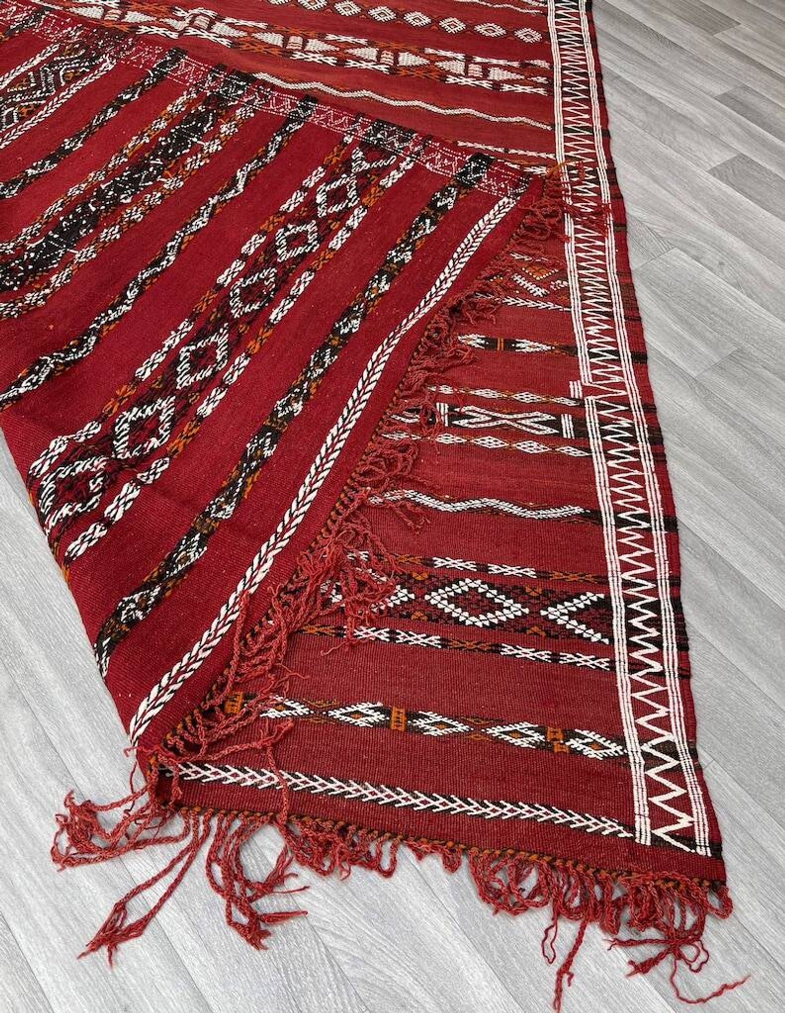 Old Zemmouri Kilim, Faltisse Berber Rug, Handmade Moroccan Carper, Home Decor