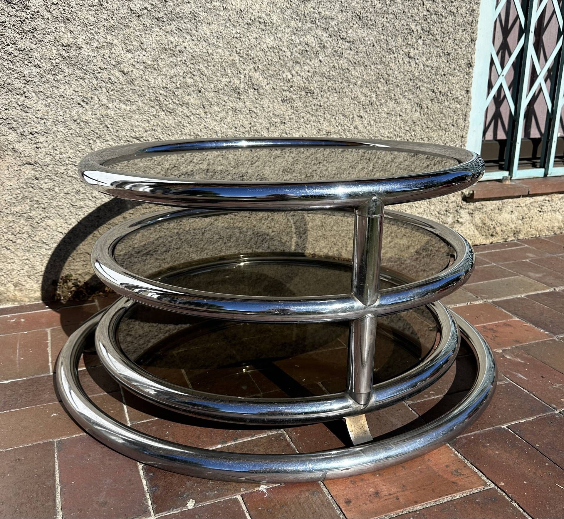 Vintage swivel coffee table by Milo Baughman, Artedis Roche Bobois