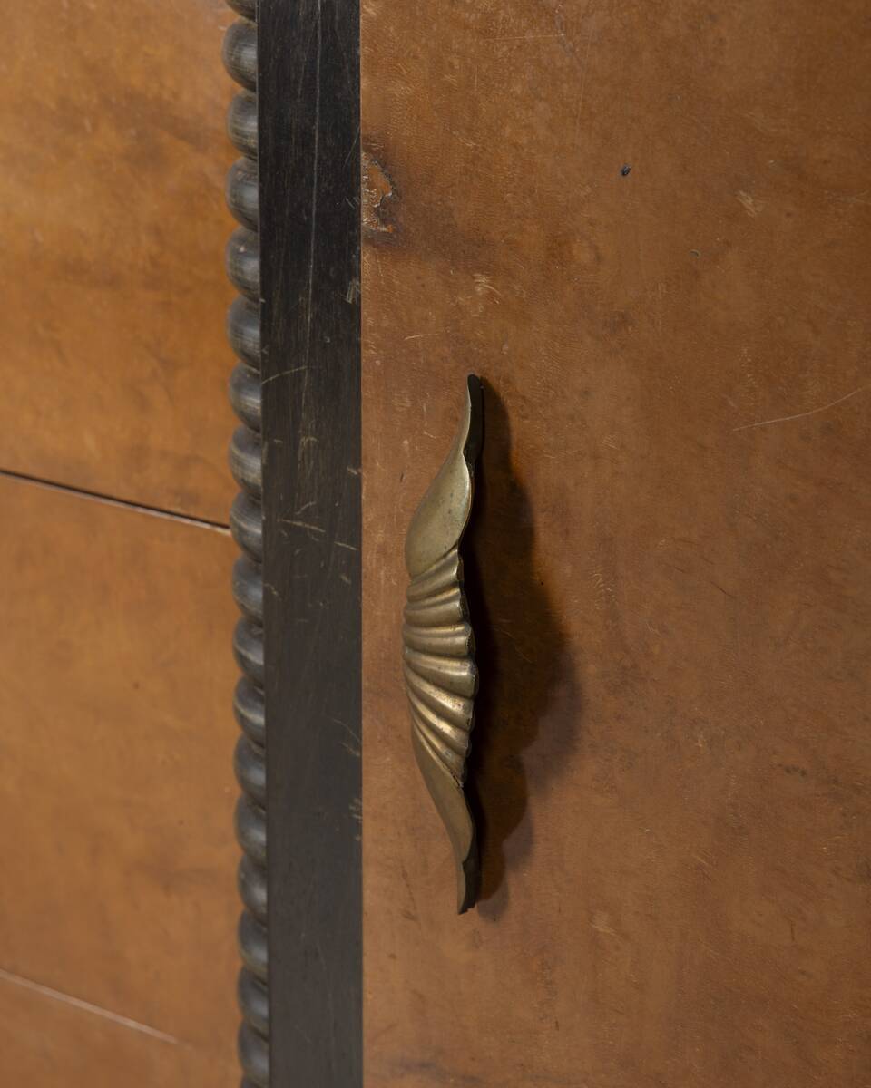 1940s vintage sideboard in wood and glass Italian Art Deco design