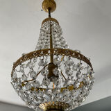 Hot air balloon chandelier with tassels
