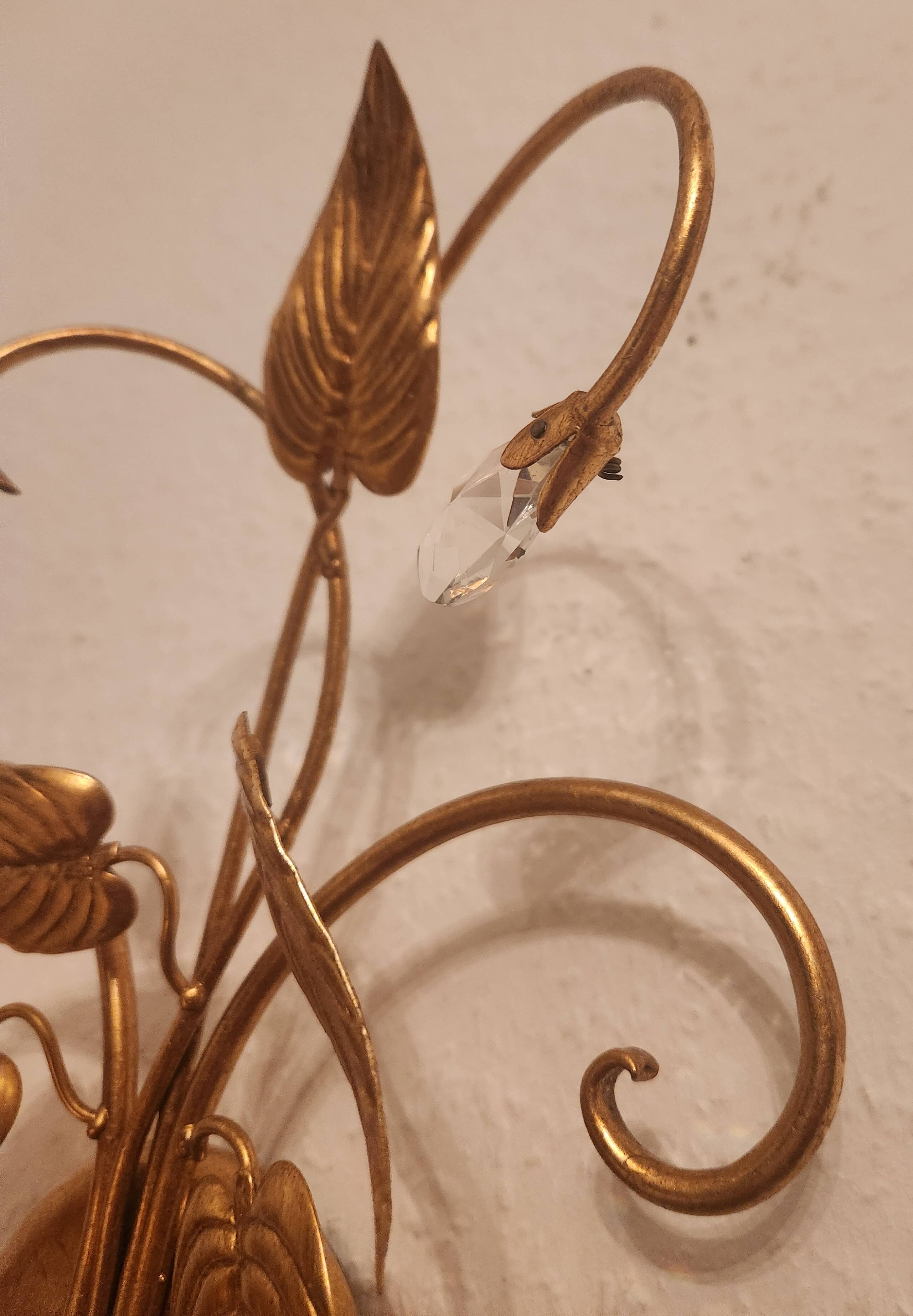 Shabby Wandlampe vergoldet Blattgold Kristallelemente Hollywood Regency 70s