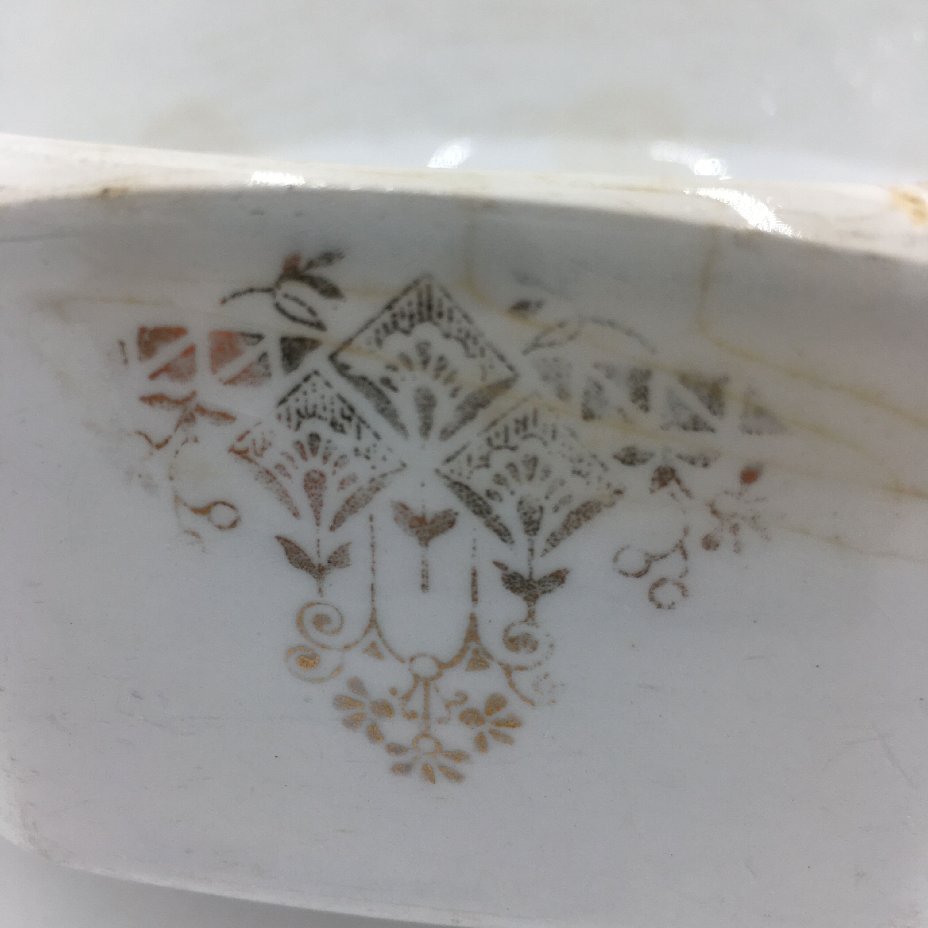 Vegetable dish Faiencerie Saint Ghislain