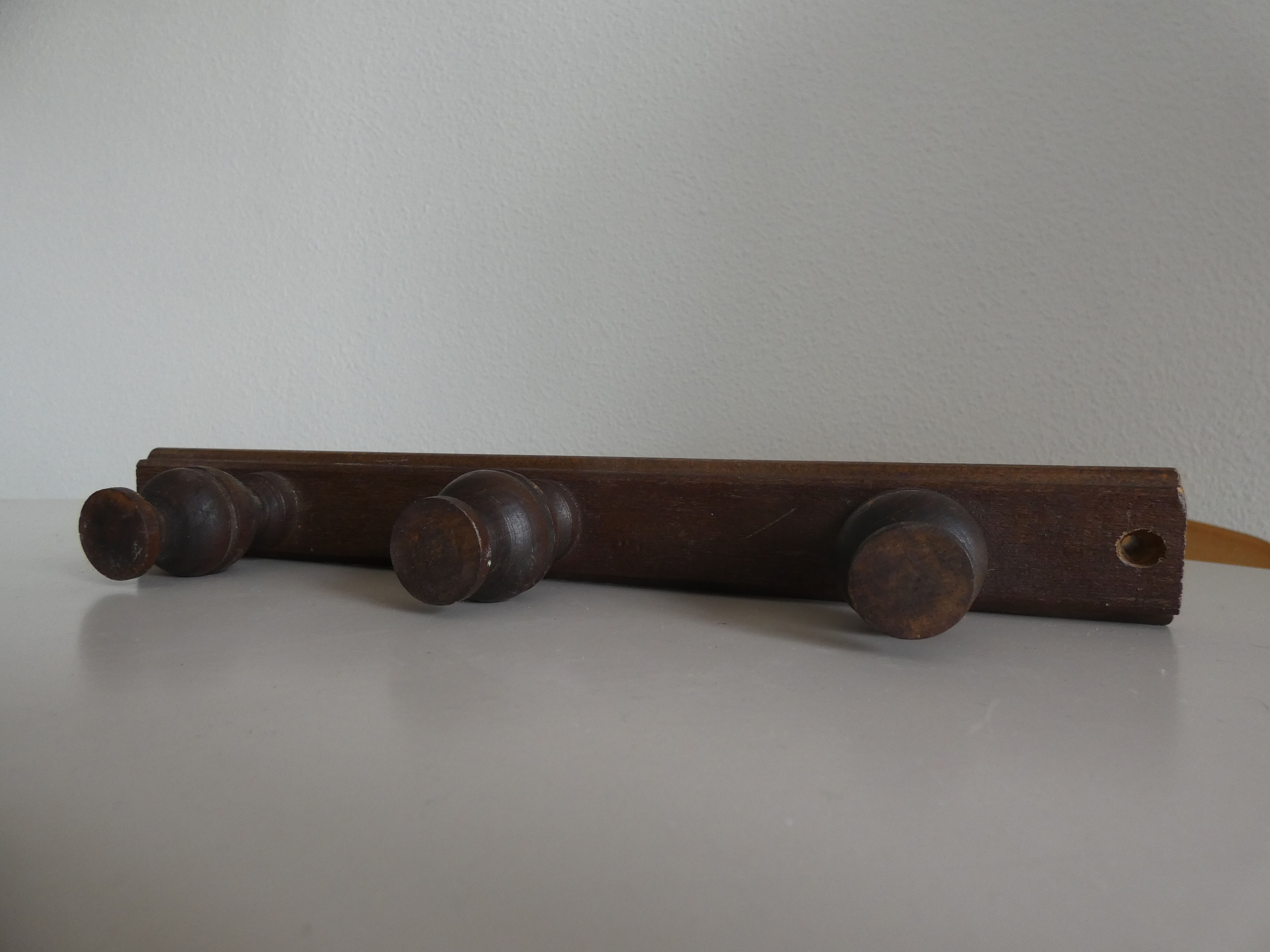 Patère murale bois antique