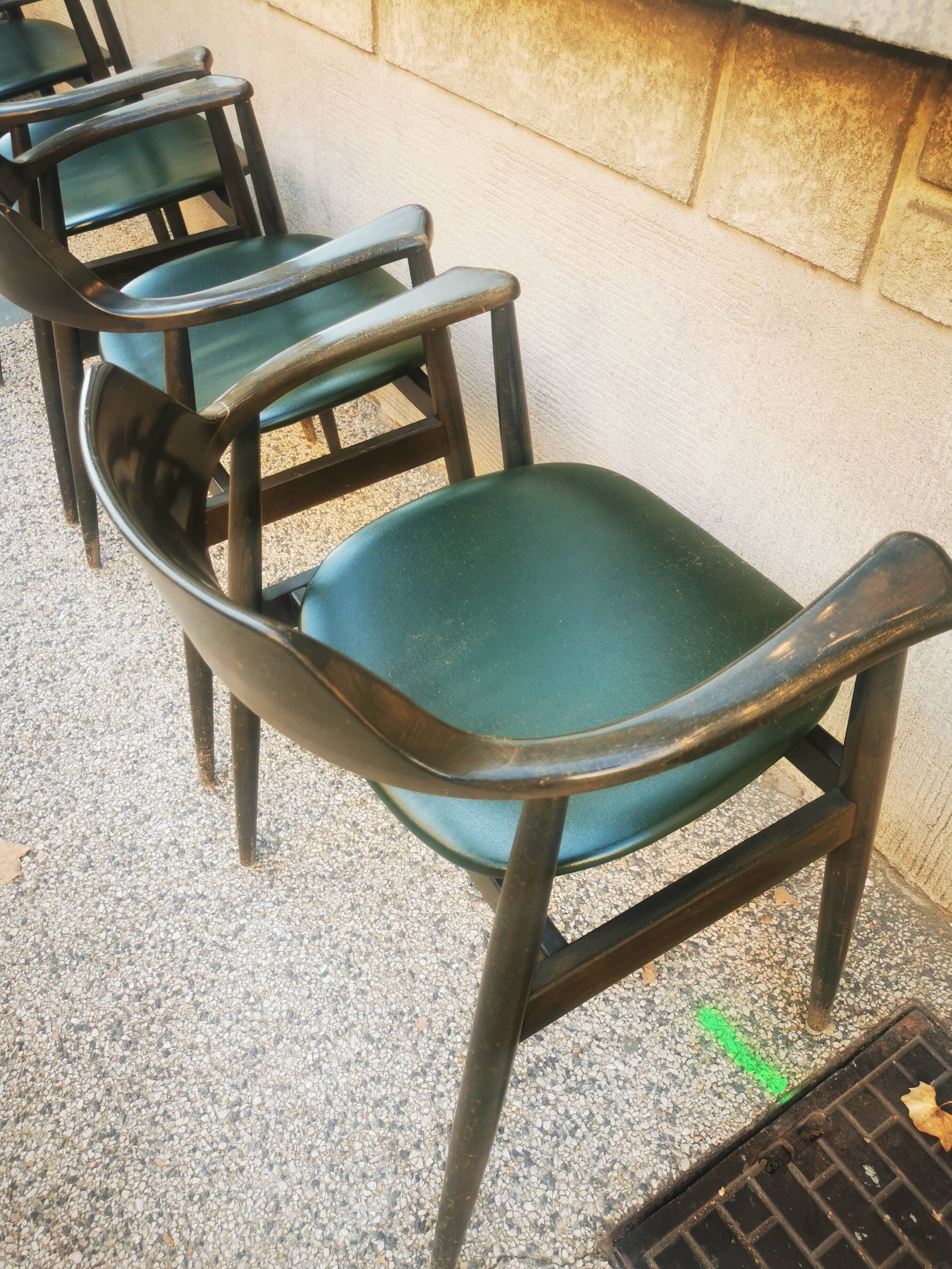 Suite of 4 design chairs by ag barcelona