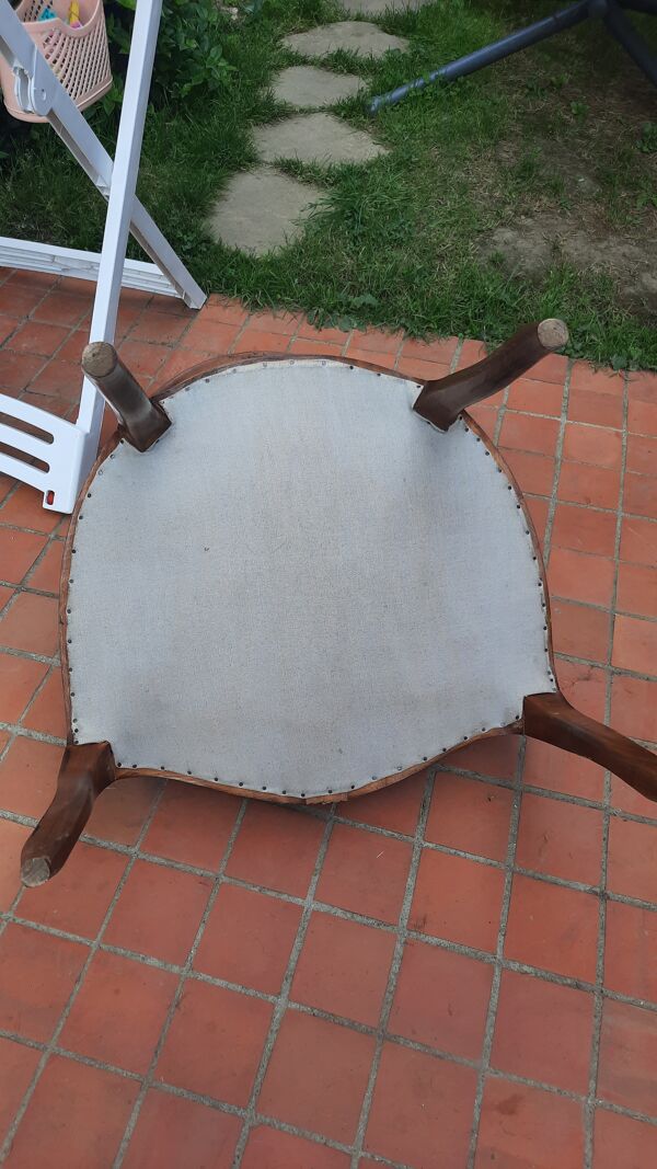 Fauteuil style voltaire