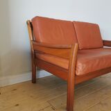 Dyrlund leather sofa from the 60s