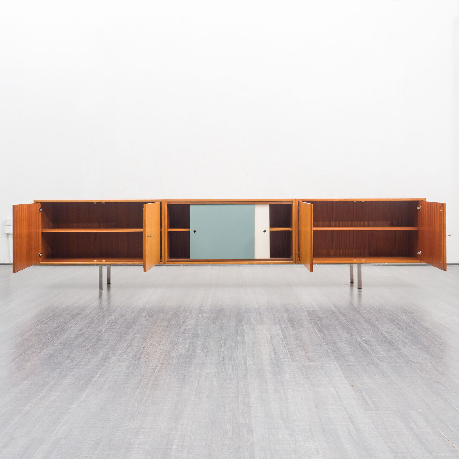 Sideboard in teak, 300cm