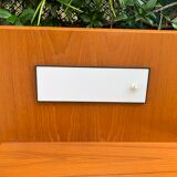 Headof with built-in wall lamp