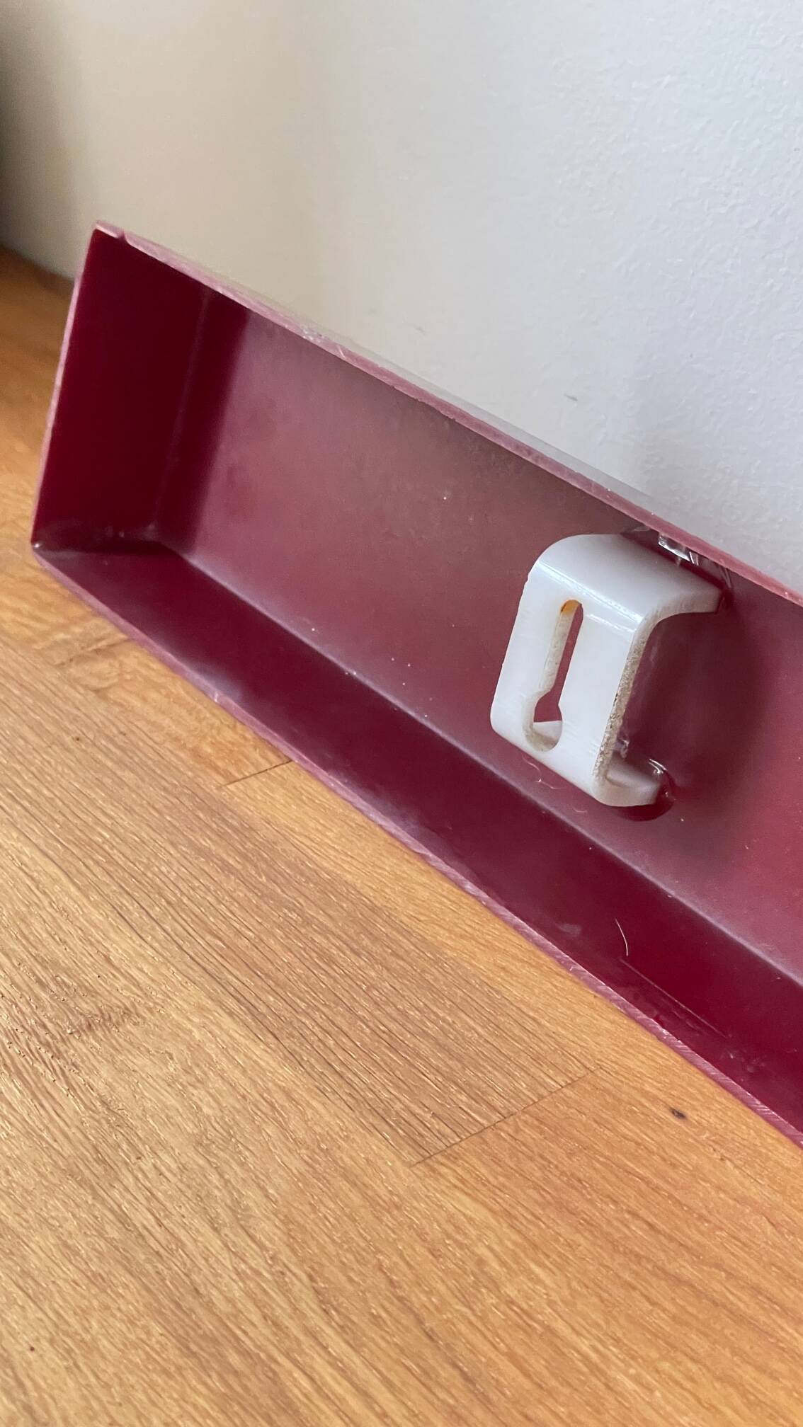 Sign Letter L in Vintage PLEXIGLAS