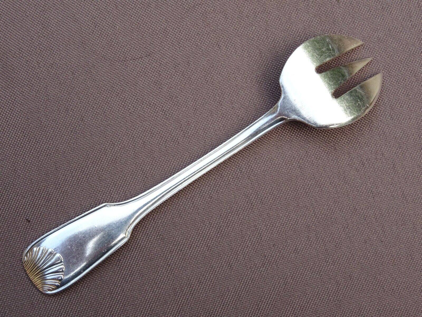 6 silver metal oyster forks shell model