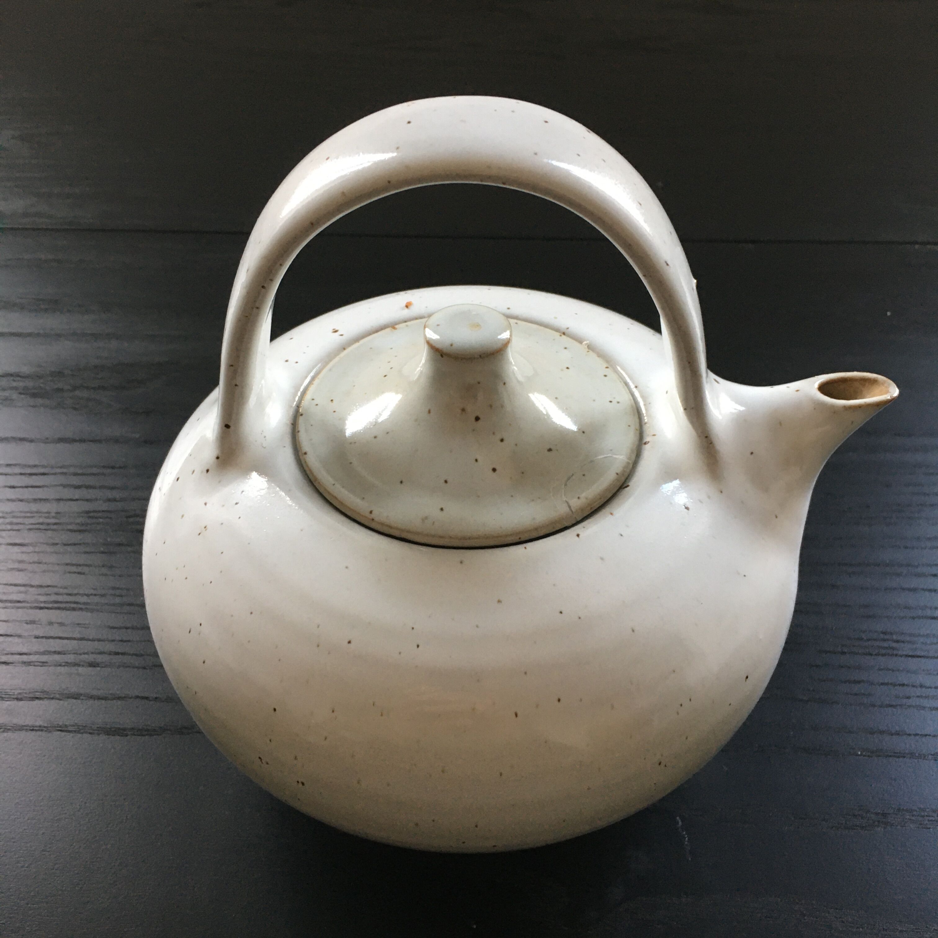 Salernes pottery teapot