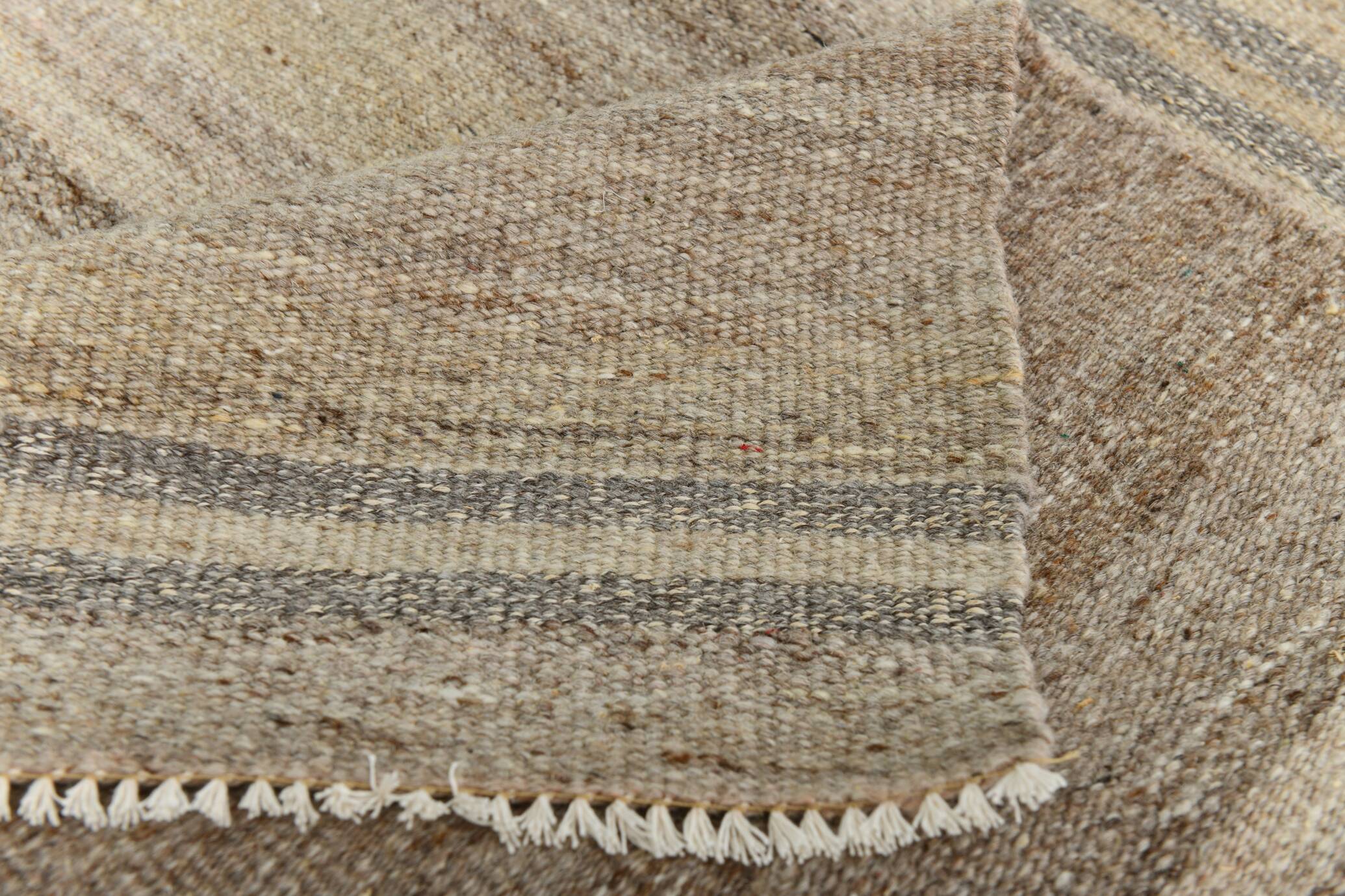 Brown & Cream Large Kilim Area Rug, 229x315Cm