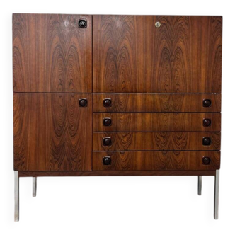 Meuble bar vintage en bois avec cadre chromé