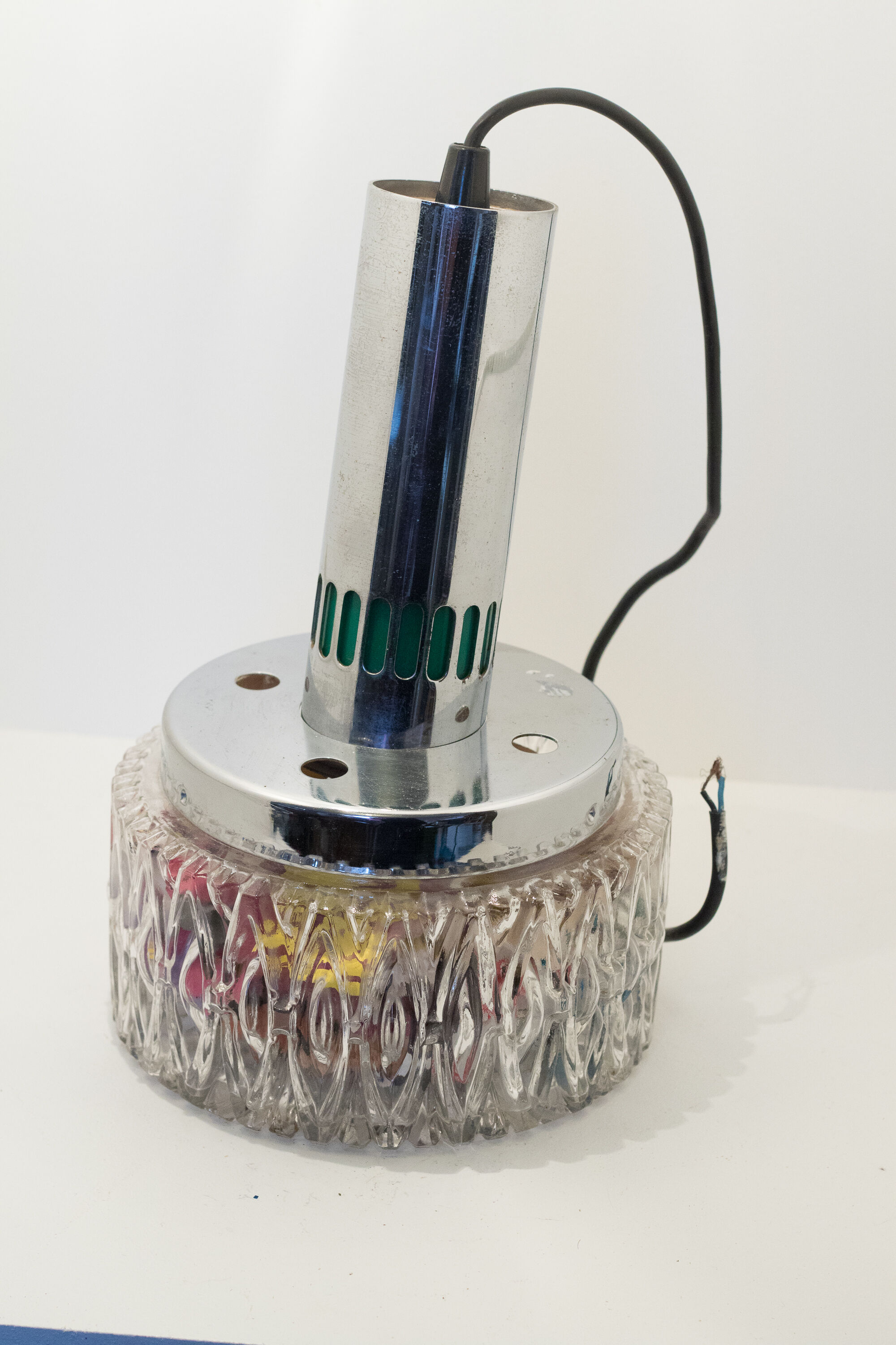 Space age hanging lamp