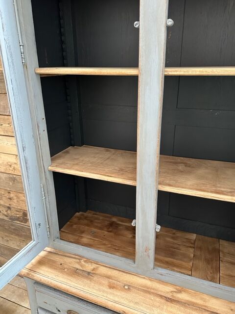 Oak vessel with grey patina