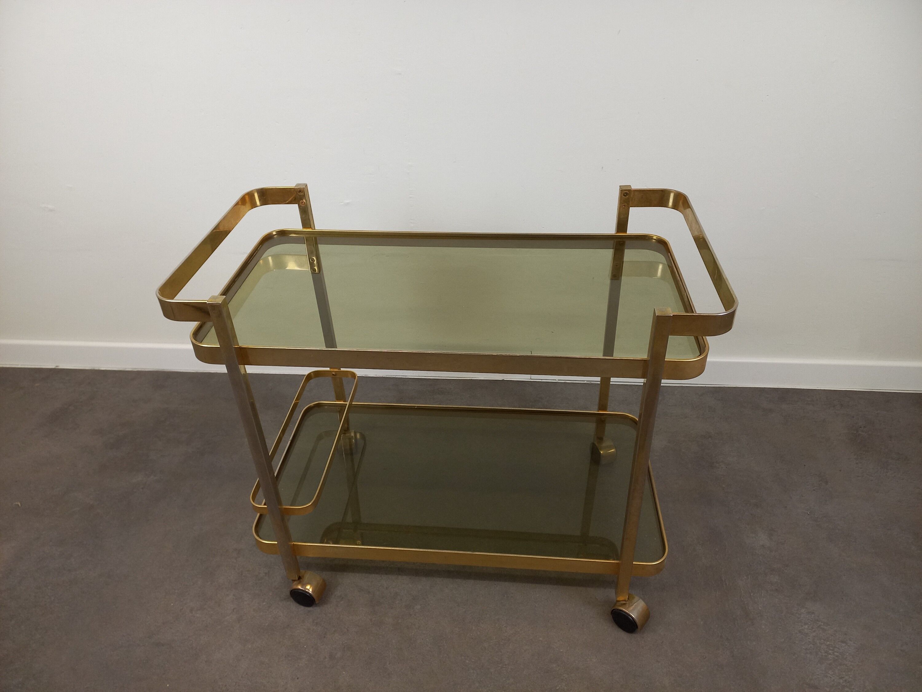 Dessert, bar on wheels 80s