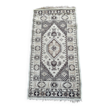 Oriental style rug 70cm x 130cm