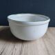 Saladier vintage faïence blanche oiseau exotique style Moustiers
