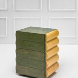 Cassettiera architettonica postmoderna in natural wood and wood tinto all'anilina, anni '80