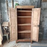 Armoire parisienne