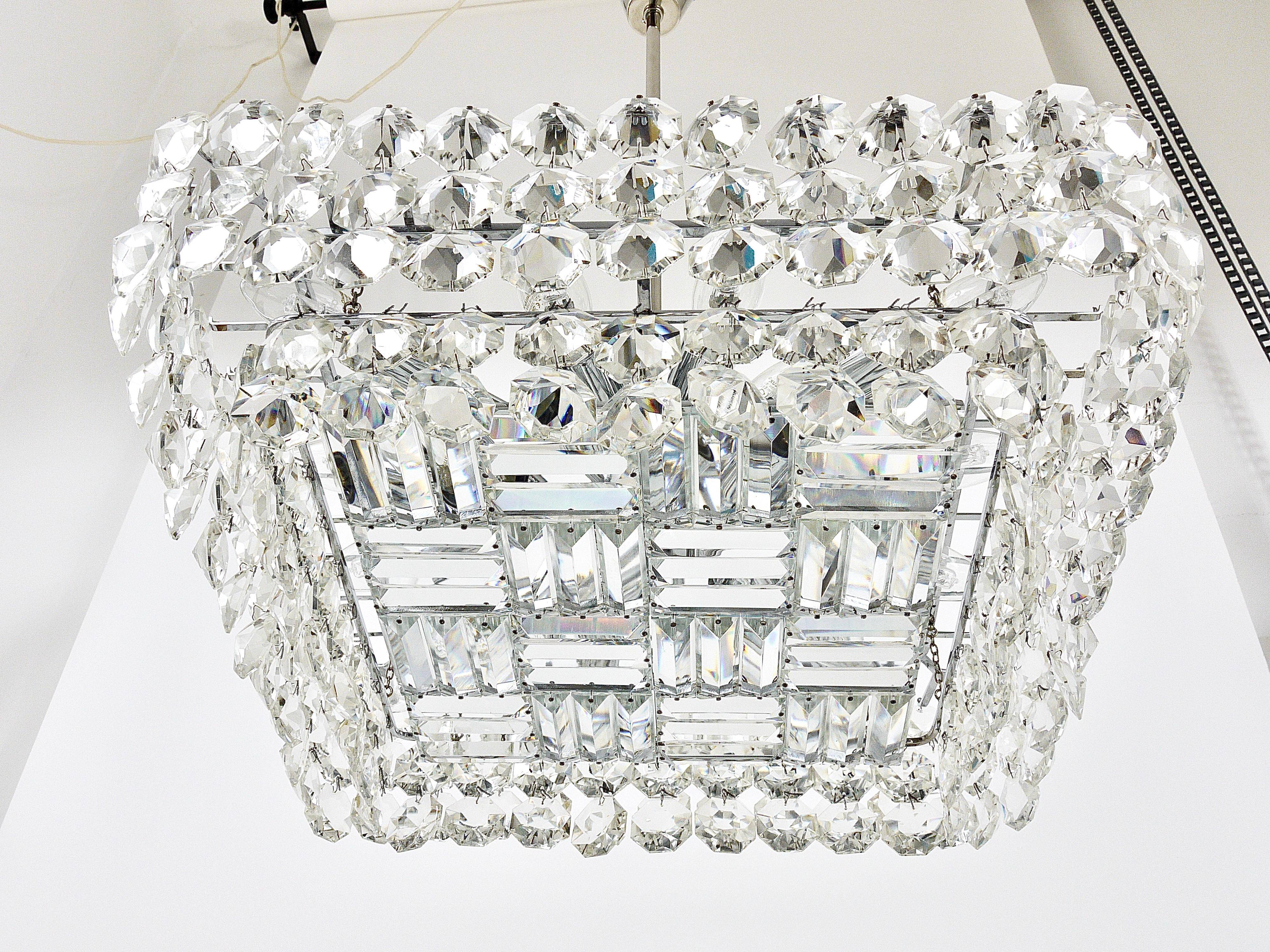 Large square chandelier by Bakalowits with diamond-shaped crystals, Austria, 1950s.