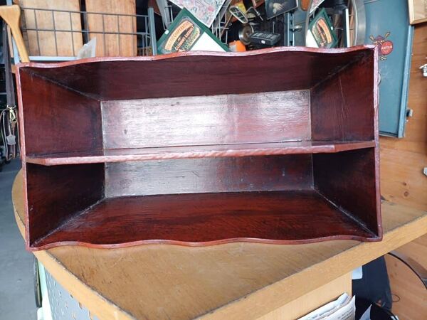 Beau porte revue vintage bois