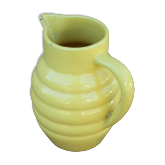 Pitcher St Clément France Lorraine 869, yellow pitcher