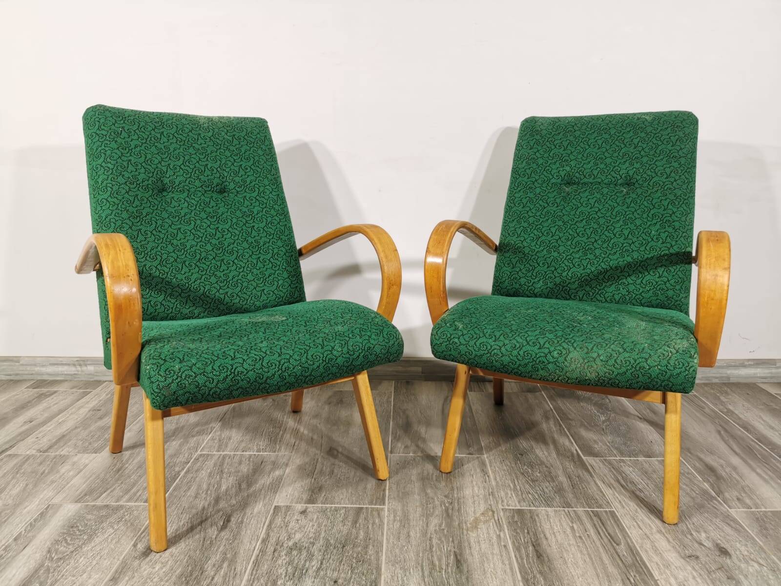 Vintage Armchairs by Jaroslav Smidek, 1960s, Set of 2